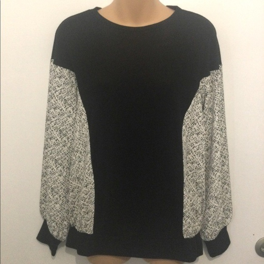 Doe & Rae blouse womens lightweight knit sweater size S